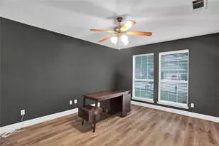 2408 Eisenhower Dr, McKinney, TX 75071 - Photo 9