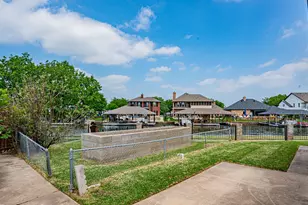 2401 Pebble Dr, Granbury, TX 76048 - Photo 33