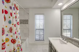 1206 Riverchase Ln, Arlington, TX 76011 - Photo 13