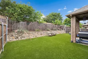 2036 Milano Ln, Lewisville, TX 75077 - Photo 29