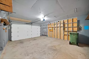 2609 N Capistrano Ct, Arlington, TX 76015 - Photo 35