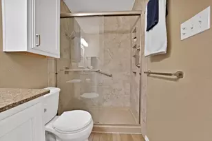 2609 N Capistrano Ct, Arlington, TX 76015 - Photo 29
