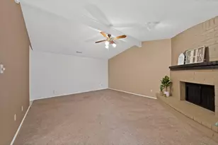 2609 N Capistrano Ct, Arlington, TX 76015 - Photo 15