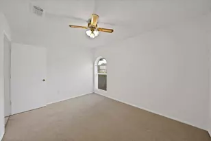 2609 N Capistrano Ct, Arlington, TX 76015 - Photo 21