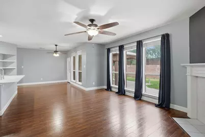 6020 Fannin Drive, Arlington, TX 76001 - Photo 11