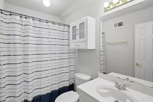 6020 Fannin Dr, Arlington, TX 76001 - Photo 37