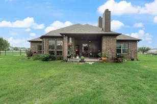 243 Miramar Cir, Weatherford, TX 76085 - Photo 29