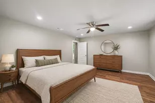 10011 Mill Valley Ln, Dallas, TX 75217 - Photo 13