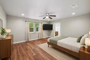 10011 Mill Valley Ln, Dallas, TX 75217 - Photo 17