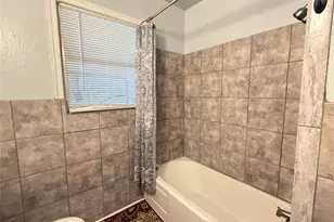 605 E Morton St, Denison, TX 75021 - Photo 11