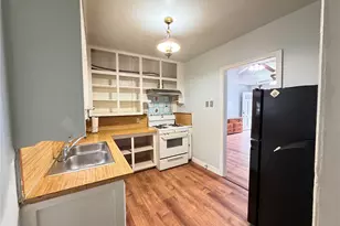 605 E Morton St, Denison, TX 75021 - Photo 5