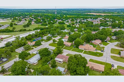 1560 Sheila, Stephenville, TX 76401 - Photo 37