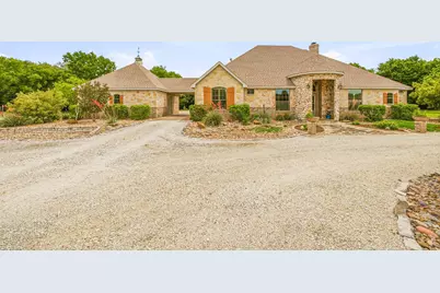 1384 Rock Creek Drive, Glen Rose, TX 76043 - Photo 1