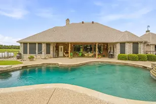 1384 Rock Creek Dr, Glen Rose, TX 76043 - Photo 27