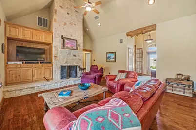 1384 Rock Creek Drive, Glen Rose, TX 76043 - Photo 9