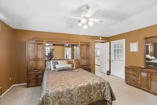 1401 Clover Hill Rd, Mansfield, TX 76063 - Photo 15