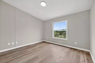134 Classic Country Ct, Springtown, TX 76082 - Photo 15