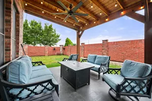 6876 Foghorn Ln, Grand Prairie, TX 75054 - Photo 35