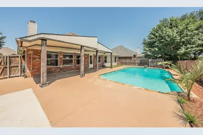 1011 Fleetwood Cove Drive, Grand Prairie, TX 75052 - Photo 33