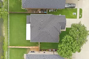 11954 Shoal Creek Dr, Frisco, TX 75035 - Photo 39