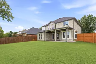 11954 Shoal Creek Dr, Frisco, TX 75035 - Photo 3