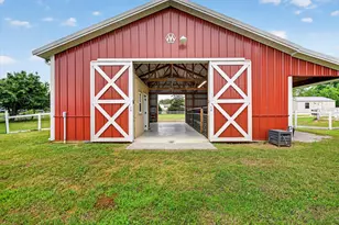 951 Ridgewood Cir, Bartonville, TX 76226 - Photo 27