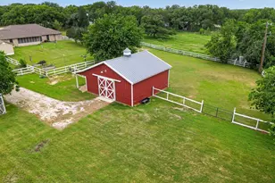 951 Ridgewood Cir, Bartonville, TX 76226 - Photo 31