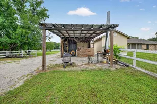 951 Ridgewood Cir, Bartonville, TX 76226 - Photo 25