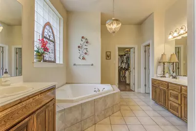9313 Dosier Cove W, Fort Worth, TX 76179 - Photo 17