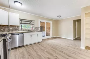 11627 Cotillion Dr, Dallas, TX 75228 - Photo 5