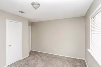 231 Myrtle Drive, Arlington, TX 76018 - Photo 11