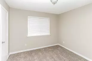 231 Myrtle Dr, Arlington, TX 76018 - Photo 13