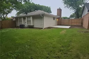 323 Valley Spring Dr, Arlington, TX 76018 - Photo 13