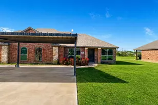 155 Gibson Ln, Weatherford, TX 76088 - Photo 3