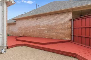321 Old York Rd, Irving, TX 75063 - Photo 29