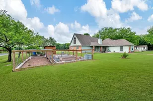 10592 Tree Ln, Princeton, TX 75407 - Photo 31