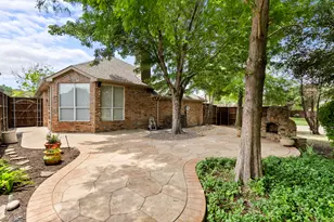 2404 Windgate Ln, Frisco, TX 75033 - Photo 33