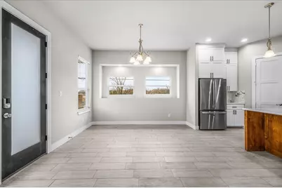 2561 Burton Avenue, Fort Worth, TX 76105 - Photo 7