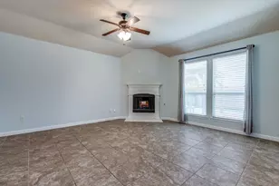 10305 Hidden Haven Dr, McKinney, TX 75072 - Photo 7