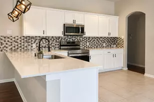 429 Angler Dr, Crowley, TX 76036 - Photo 5