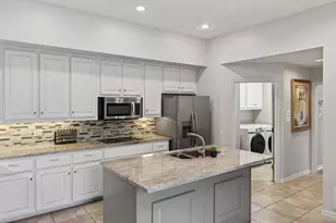 6353 Southpoint Dr, Dallas, TX 75248 - Photo 9