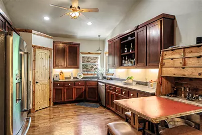 9439 County Road 103, Whitesboro, TX 76273 - Photo 3