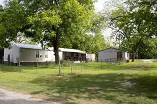 214 E Dobkins, Dublin, TX 76446 - Photo 1
