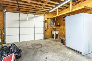 208 S Howeth St, Gainesville, TX 76240 - Photo 29