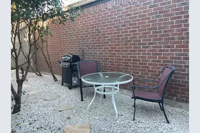2943 S Bend Drive, Dallas, TX 75229 - Photo 11