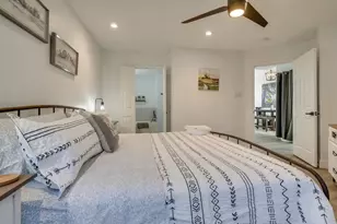 2943 S Bend Dr, Dallas, TX 75229 - Photo 25