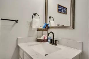 2943 S Bend Dr, Dallas, TX 75229 - Photo 19
