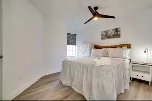 2943 S Bend Dr, Dallas, TX 75229 - Photo 21