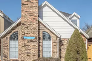 2943 S Bend Dr, Dallas, TX 75229 - Photo 1