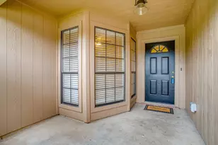 8613 Silver Crk Rd, White Settlement, TX 76108 - Photo 3